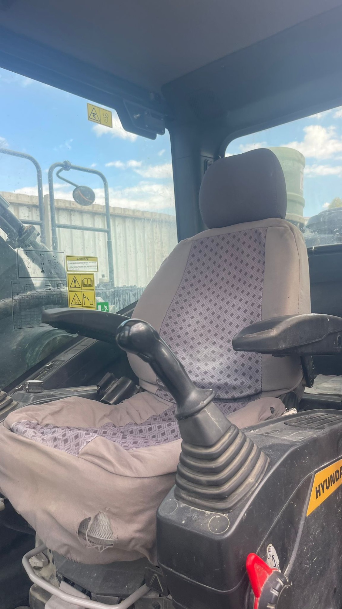 Hyundai HX350 L / 2022 / 54100 h